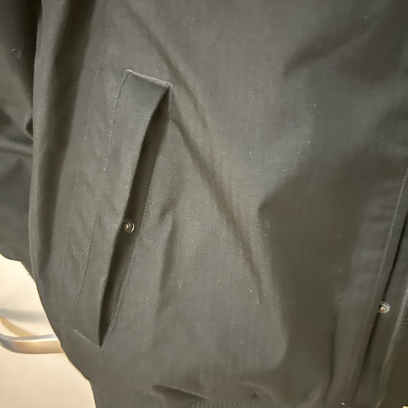 The North Face Gotham III Jacket. ( 1 owner ) - Picture 6 of 10